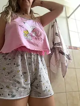 Webcam Model (misslulipop)  is live.Free join now!