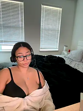 Webcam Model (minha_baby)  is live.Free join now!