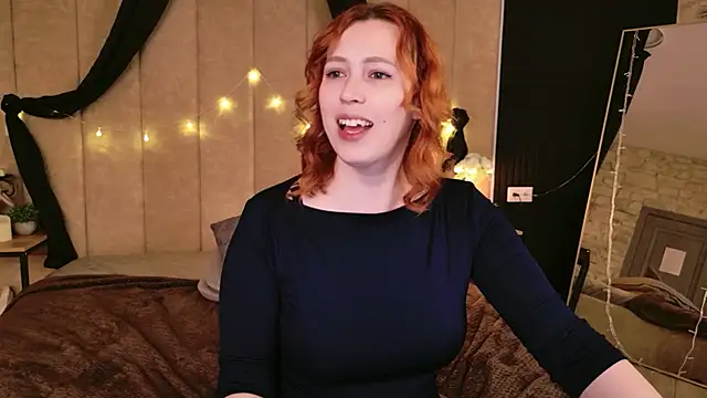 Evie_Berret live cam screenshot female on Ohstagram — Live Cams & Adult Streams