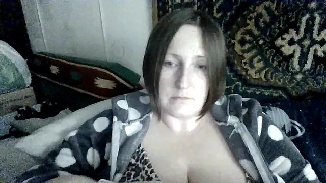 allasowinskaya (F milf) - suck my boobs and bite nipples