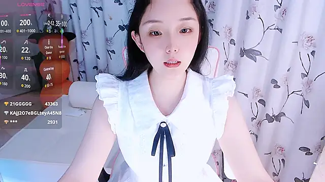 niannian- - Niannian-'s free webcam