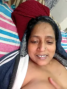 Webcam Model (Hot-Sana2)  is live.Free join now!