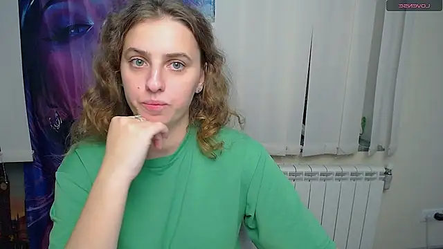 AmandaDimond_ live cam screenshot female on Squirt Show – Wet & Wild Live Cams