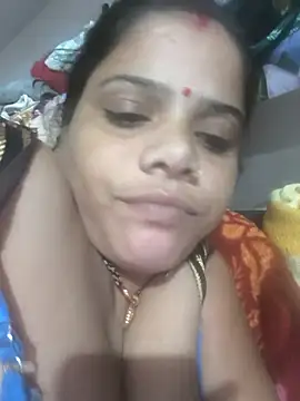 Webcam Model (Setty54)  is live.Free join now!