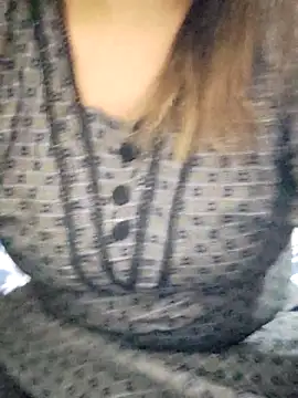 Webcam Model (Tanha18)  is live.Free join now!