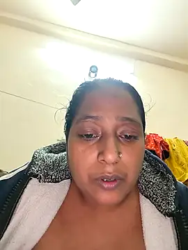 Webcam Model (Hot-Sana2)  is live.Free join now!