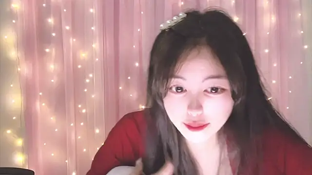 ---MIA--- live cam screenshot female on Squirt Show – Wet & Wild Live Cams