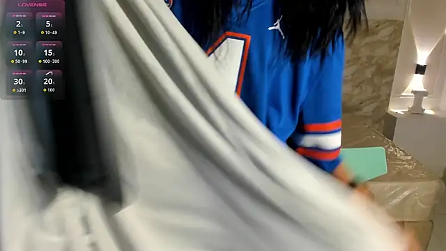 LyraFrost1 live cam screenshot female on Home.Pink — Cozy Live Cams & Chat