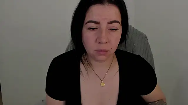 im_coco (F milf) - 💦 Please rub my clit and pussy 💦