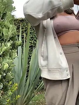 Preview of cami_leon2