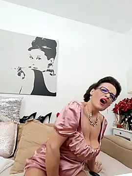 rebeccanoble (F milf) - Blowjob and tittyfuck