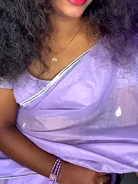 Webcam Model (Hey___Seetha)  is live.Free join now!