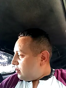 angelitocalientico (Ask my age) - Show publico car 🔥🔥mamada profunda