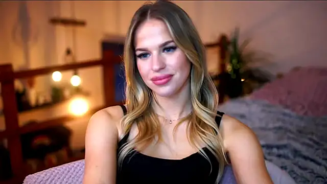 emilyvanroessel - Emilyvanroessel's free webcam - UK Sex Cams