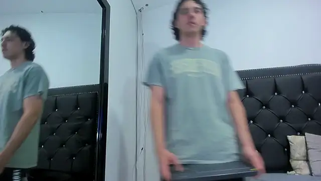 angelmonets - AngelMonets's free webcam - UK Sex Cams