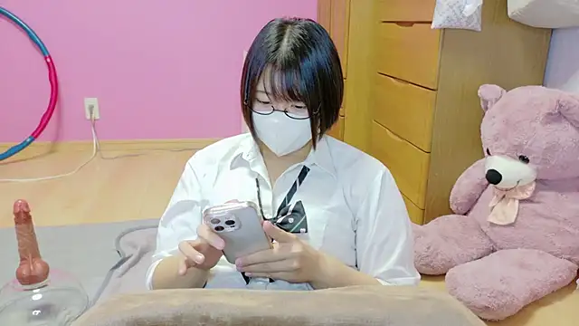 _usya_2525 (F young) - 媚薬ローション塗りたくってラッシュIN！