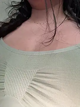 Webcam Model (Yui-Ch06)  is live.Free join now!