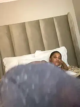 BQueen223 from StripChat is Freechat