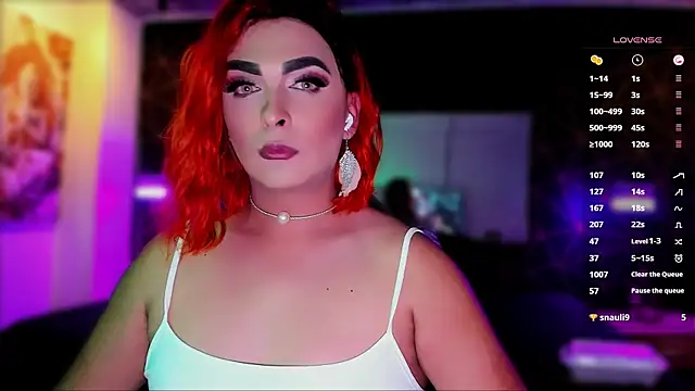 Live webcam thumbnail of any_sophia from co. Watch my show!