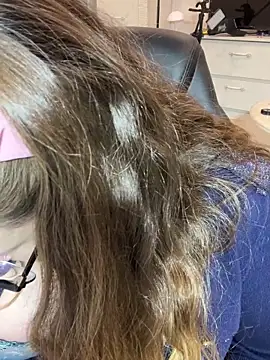 dienkagreen - DienkaGreen's free webcam - UK Sex Cams