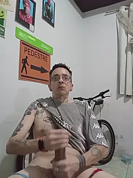 dinho_carioca (Ask my age) - Cumshot 1