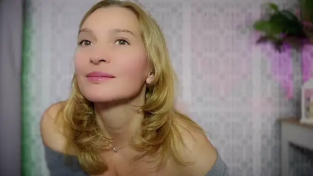 ms_natty (Ask my age) - cum