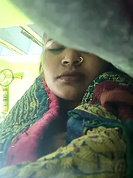 Live cam of Sexi_shivani from  | Watch me live!