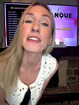 Steaming hot wacky: Our kinkiest girls freechat streamers leave satisfied. 