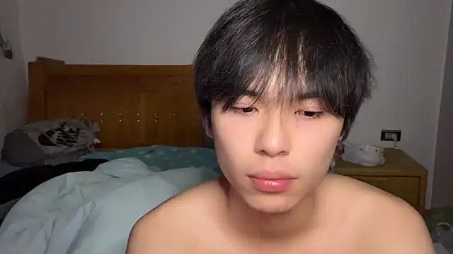 w5206t (M twink) - 20个俯卧撑