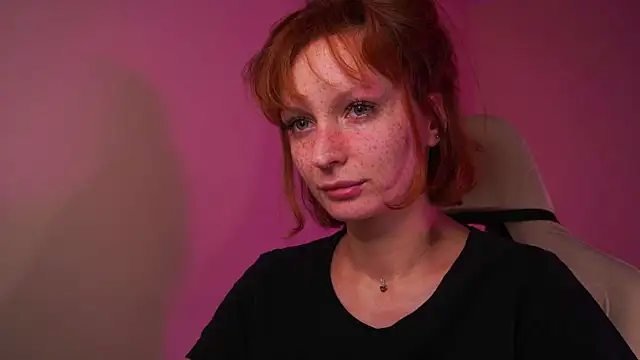 liuba_fox - Liuba_Fox's free webcam