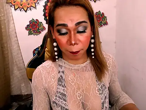 xxmistresswildkimxx (Ask my age) - STROKING AND CUMMING