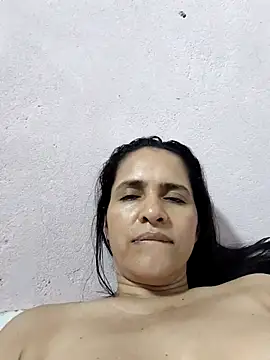 Webcam Model (Selenahot23sexy)  is live.Free join now!