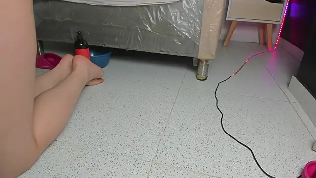 ariadna_dawson7 - Ariadna_dawson7's free webcam - UK Sex Cams