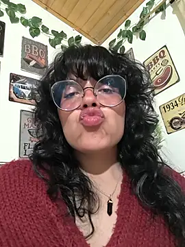 Webcam Model (Fun_Everywhere)  is live.Free join now!