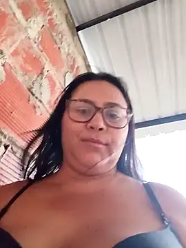 Dirty-Momm-Divorced-Hot