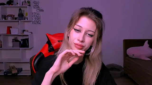 Lori_lolii