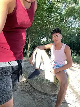 hotboys1924 - Hotboys1924's free webcam