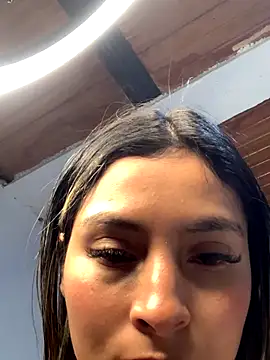 Webcam Model (Cami_Leon2)  is live.Free join now!