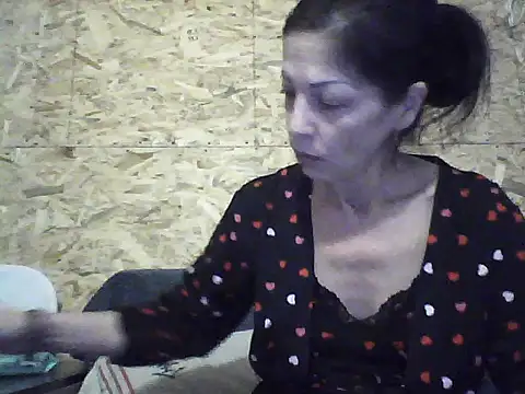 milana38 - Milana38's free webcam - UK Sex Cams