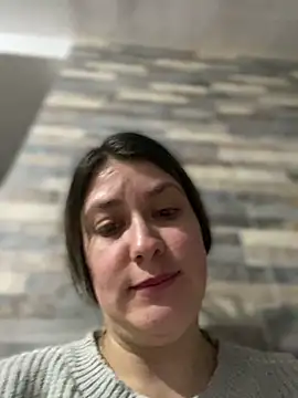 Webcam Model (Abby-LS)  is live.Free join now!