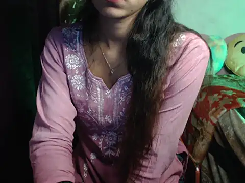 angel_kiyara (F young) - Sexy dance and moovs😋