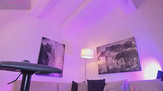 alaia7h (F young) - put your anal plug