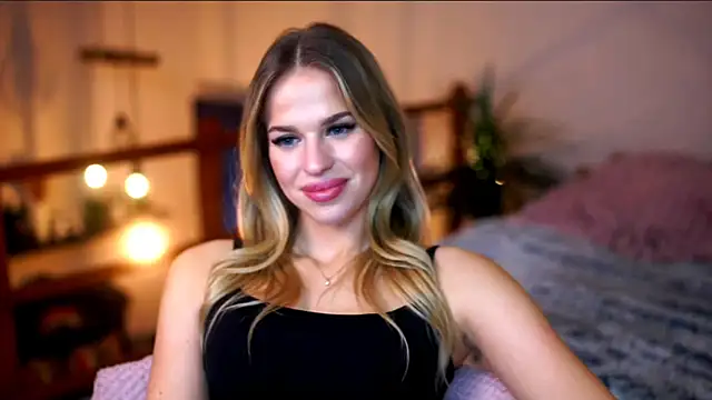 emilyvanroessel (T young) - Sensual booty creaming show