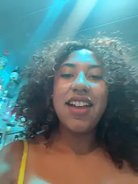 lauraltt (F teen) - Take down my pants, Spank my ass