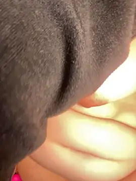 Webcam Model (fatty_asian_girl)  is live.Free join now!