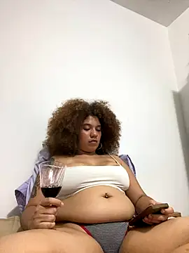 morganabelc (F young) - Masturbação com vibrador