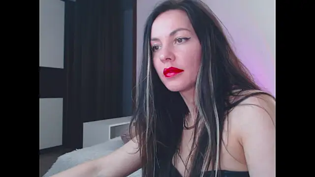 _rapun_amelinamersi_ - _Rapun_amelinamersi_'s free webcam - UK Sex Cams