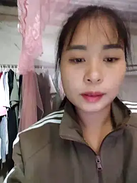 squirrel-pear - Squirrel-Pear's free webcam - UK Sex Cams