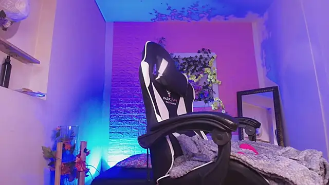 katy_bratz_ - Katy_bratz_'s free webcam - UK Sex Cams