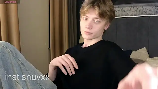 louieevans - LouieEvans's free webcam - UK Sex Cams